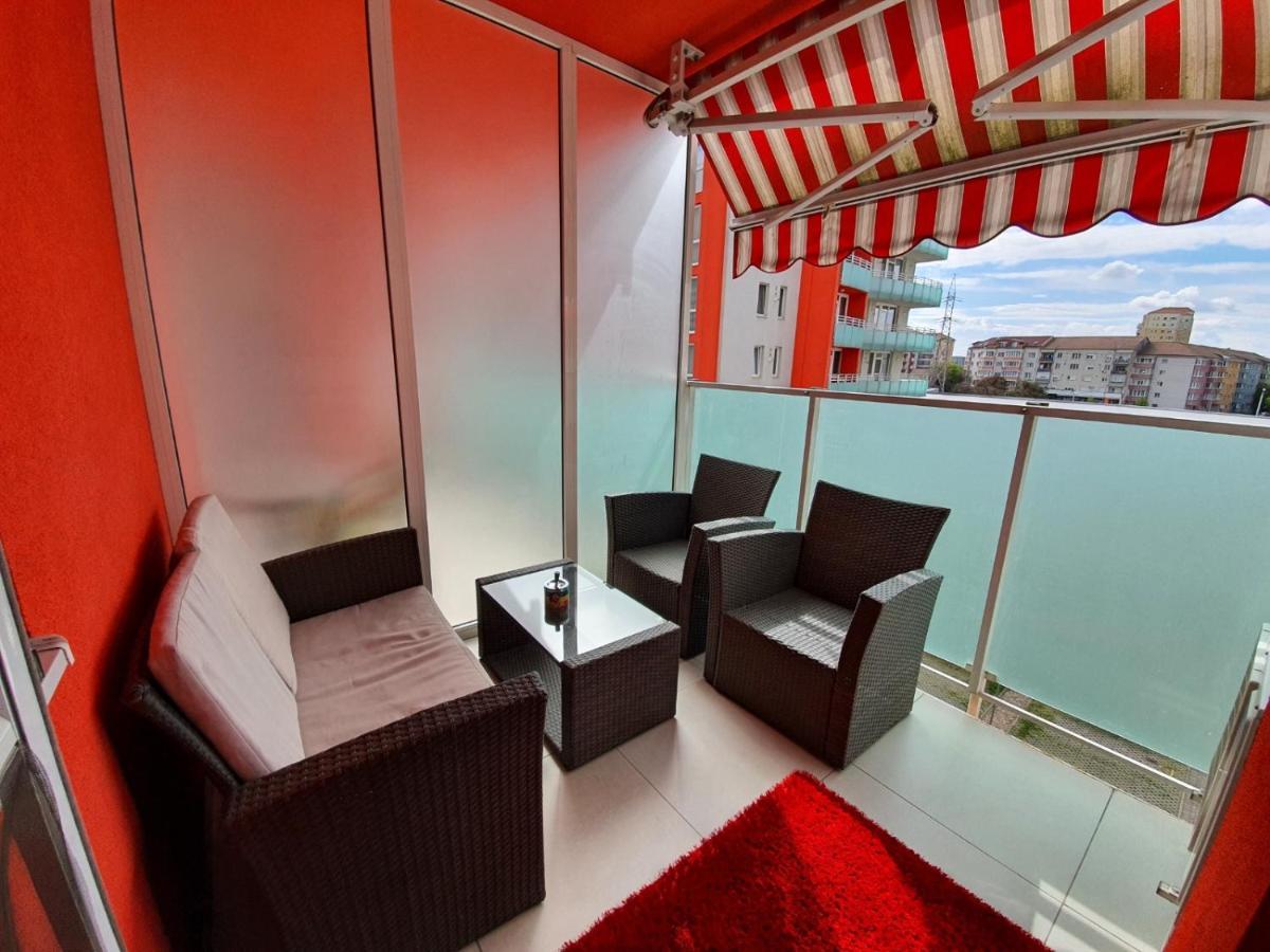 Royal Central Apartament Leilighet Oradea Eksteriør bilde