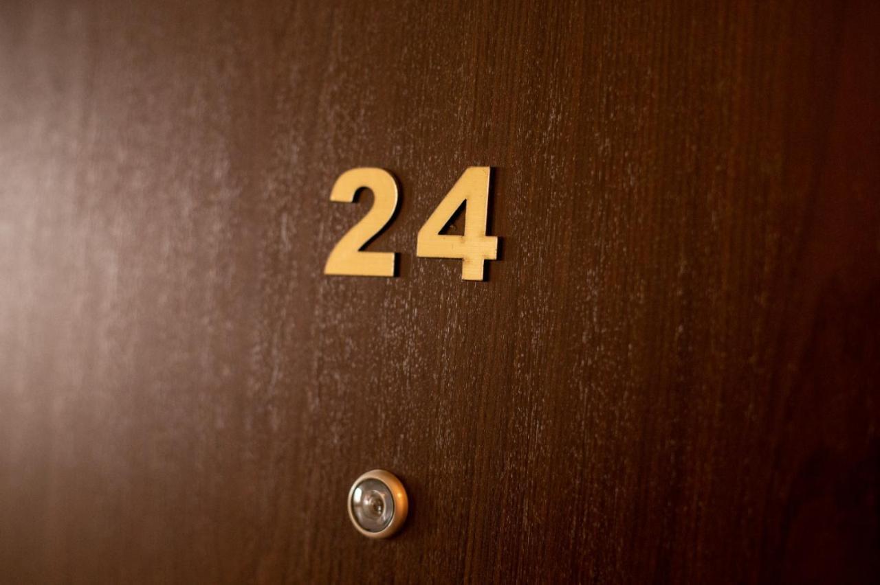 Royal Central Apartament Leilighet Oradea Eksteriør bilde