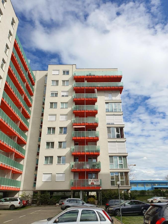 Royal Central Apartament Leilighet Oradea Eksteriør bilde